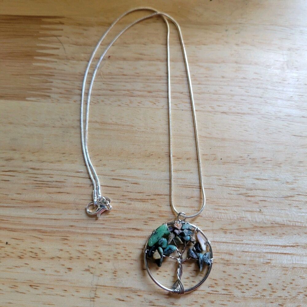 Green Aventurine Tree of Life Stone Pendant with 20" Silver Necklace - Picture 4 of 5